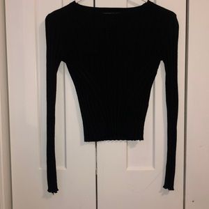 Long sleeve crop top